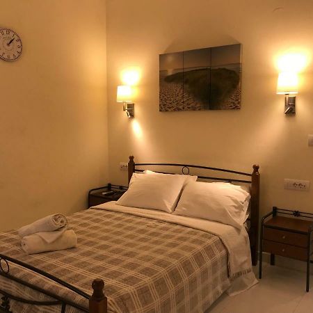 Fira Home 2 エクステリア 写真